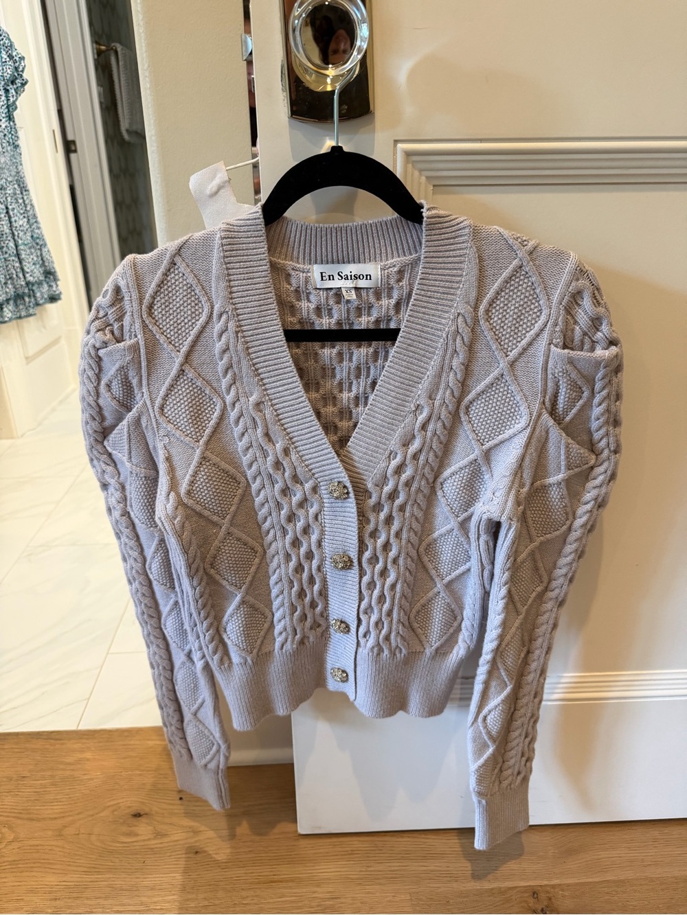 En Saison Light Gray Cable Knit V-Neck Button Cardigan
